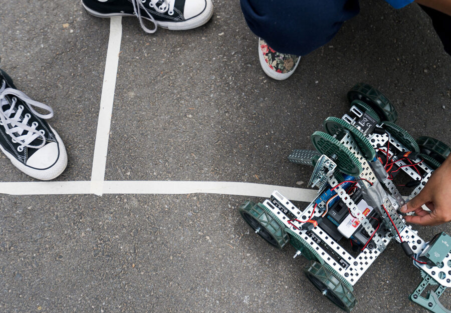 Ethi{CS} and Robotics